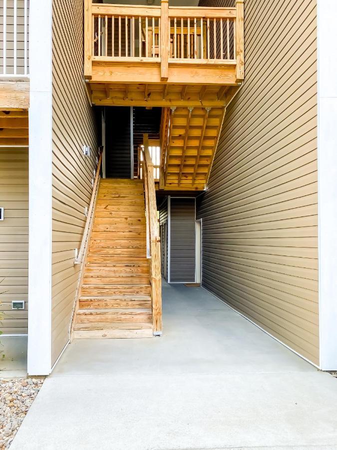 Full Kitchen,king,w/d,netflix,2 Smart Tvs,parking Louisville