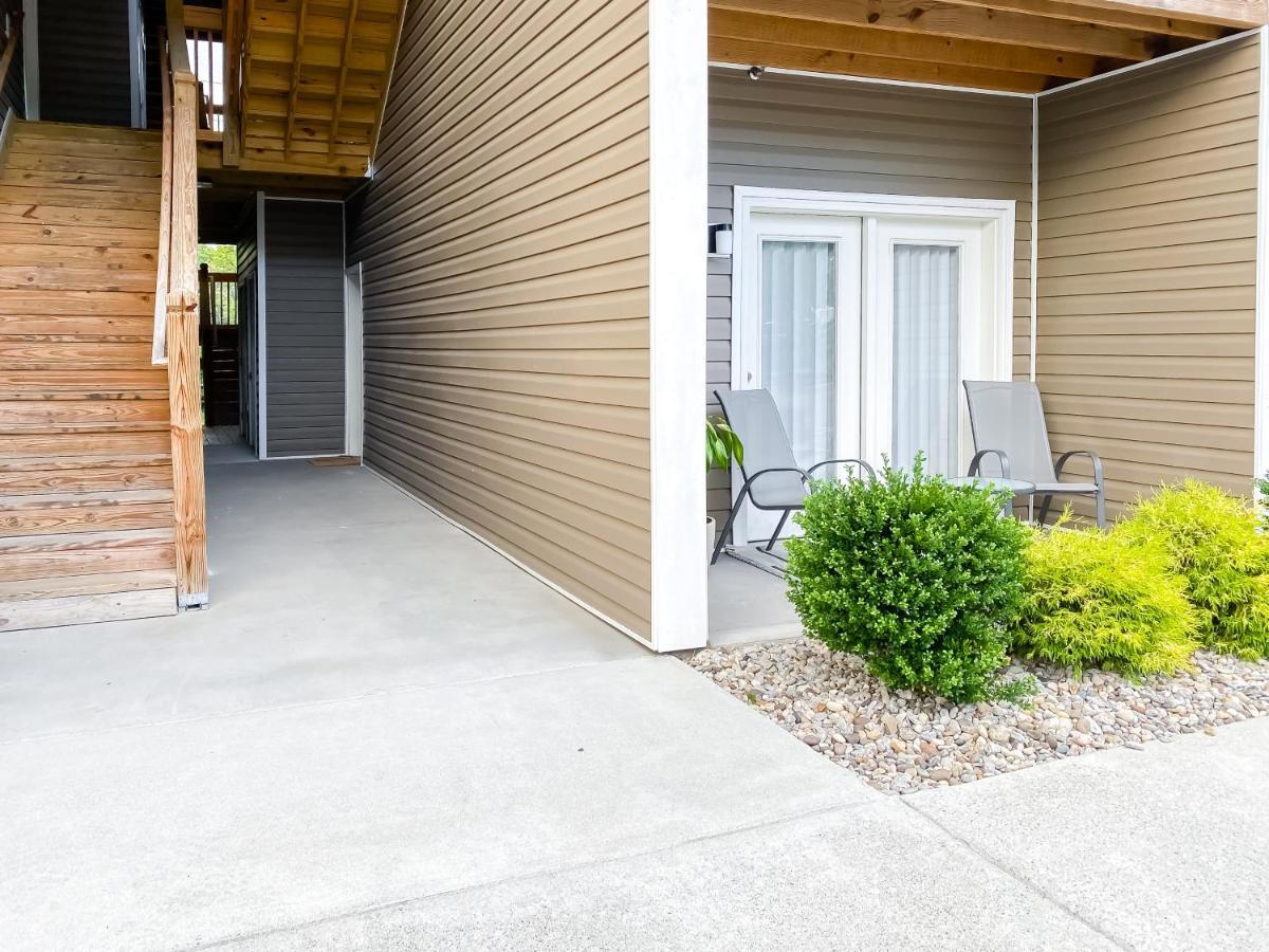 Full Kitchen,king,w/d,netflix,2 Smart Tvs,parking